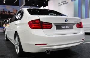 BMW-320i-fotos-300x193 2024