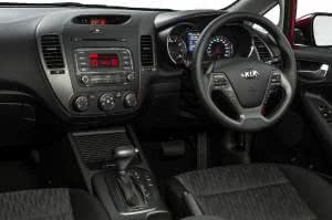 Kia-Cerato-painel-300x199 2024