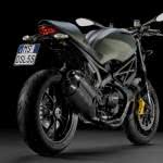 ducati-monster-fotos1-150x150 2024