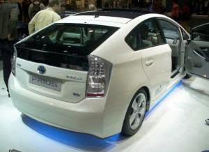 toyota-prius-ficha-tecnica-300x218 2024