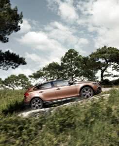 volvo-v40-cross-country-245x300 2024