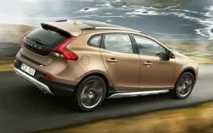 volvo-v40-cross-country-preco-300x188 2024