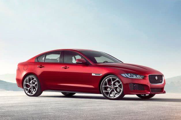 Jaguar-XE 2024