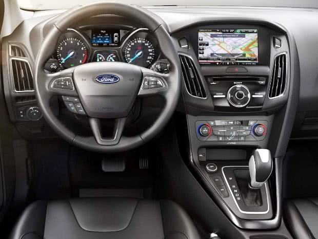 tecnologia-Ford-Focus-Fastback 2024