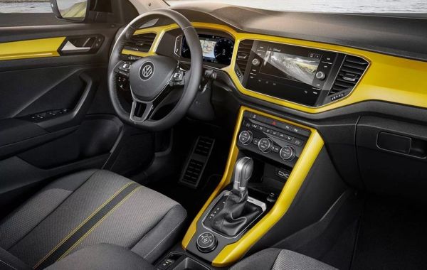 volkswagen-t-roc-interior 2024